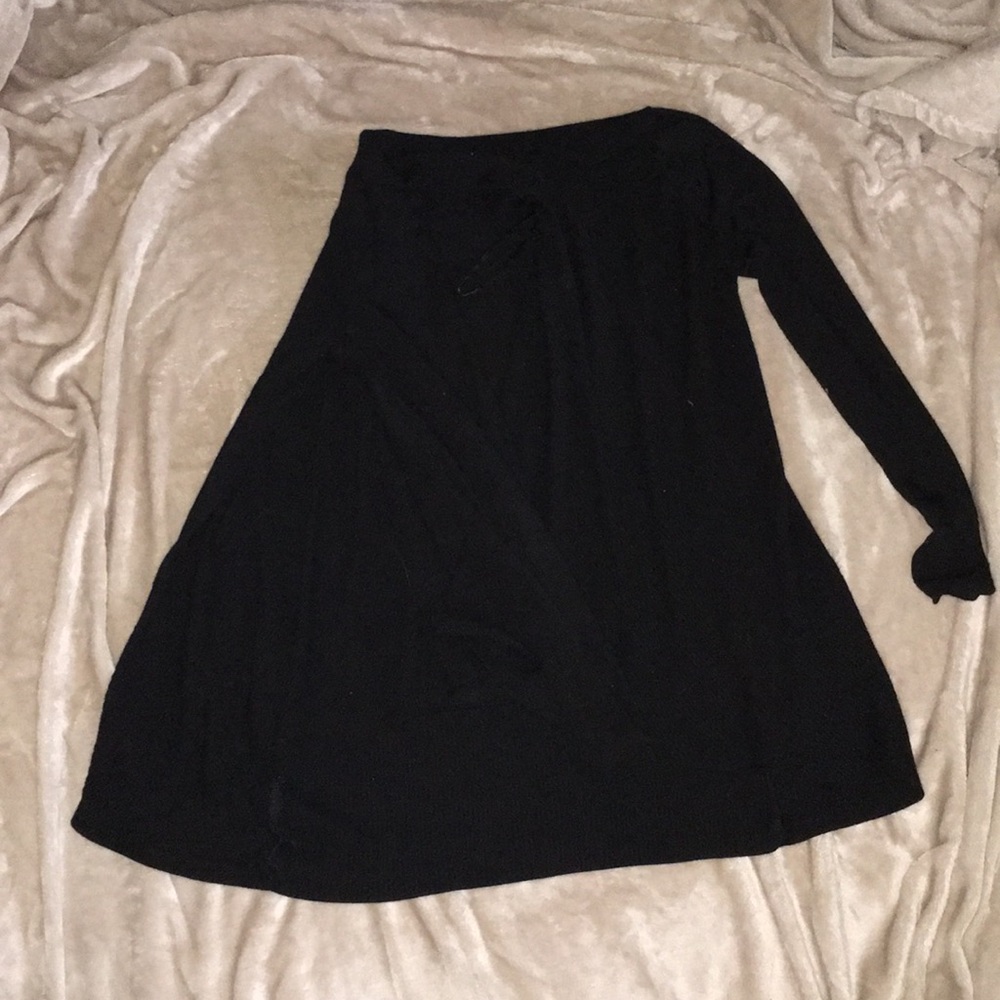 Black 3/4 sleeve cardigan
